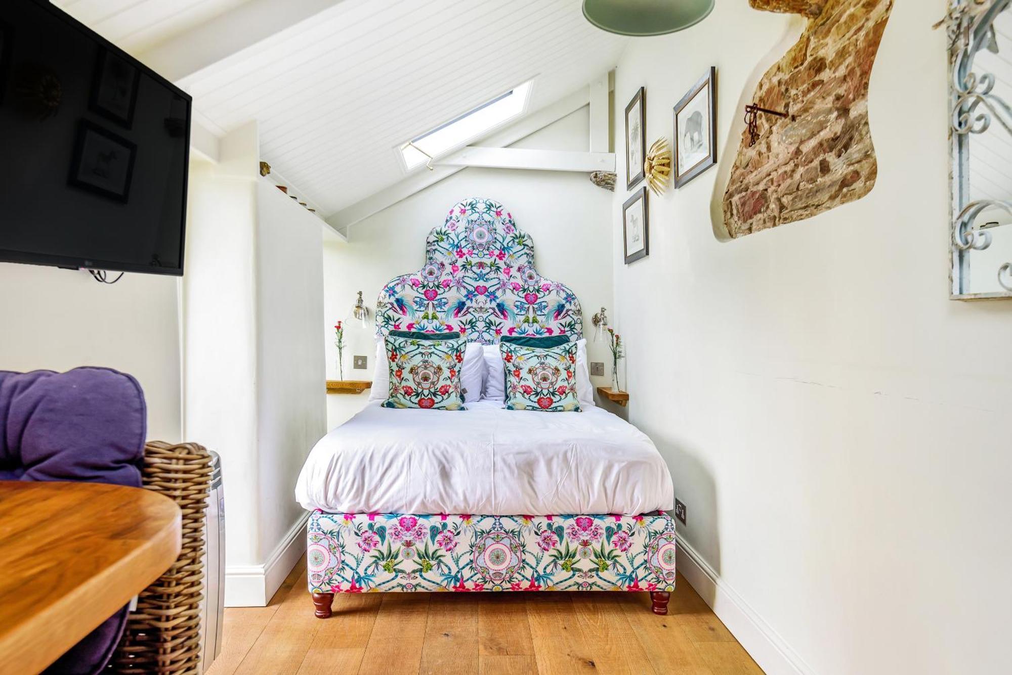 The Secret Garden Villa Malborough Екстериор снимка
